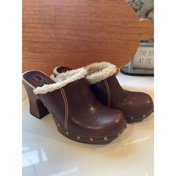 MIA Chunky Brown Leather Clog Sz 7 Faux Fur 90’s - Picture 1 of 9